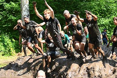 13 июля 2024 г. часть нашего большого коллектива в г. Томске приняла участие в экстремальном забеге «Стальной характер».